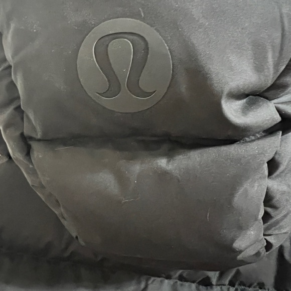 Lululemon Wunder Puff Cropped Vest-size 2 - Picture 3 of 4